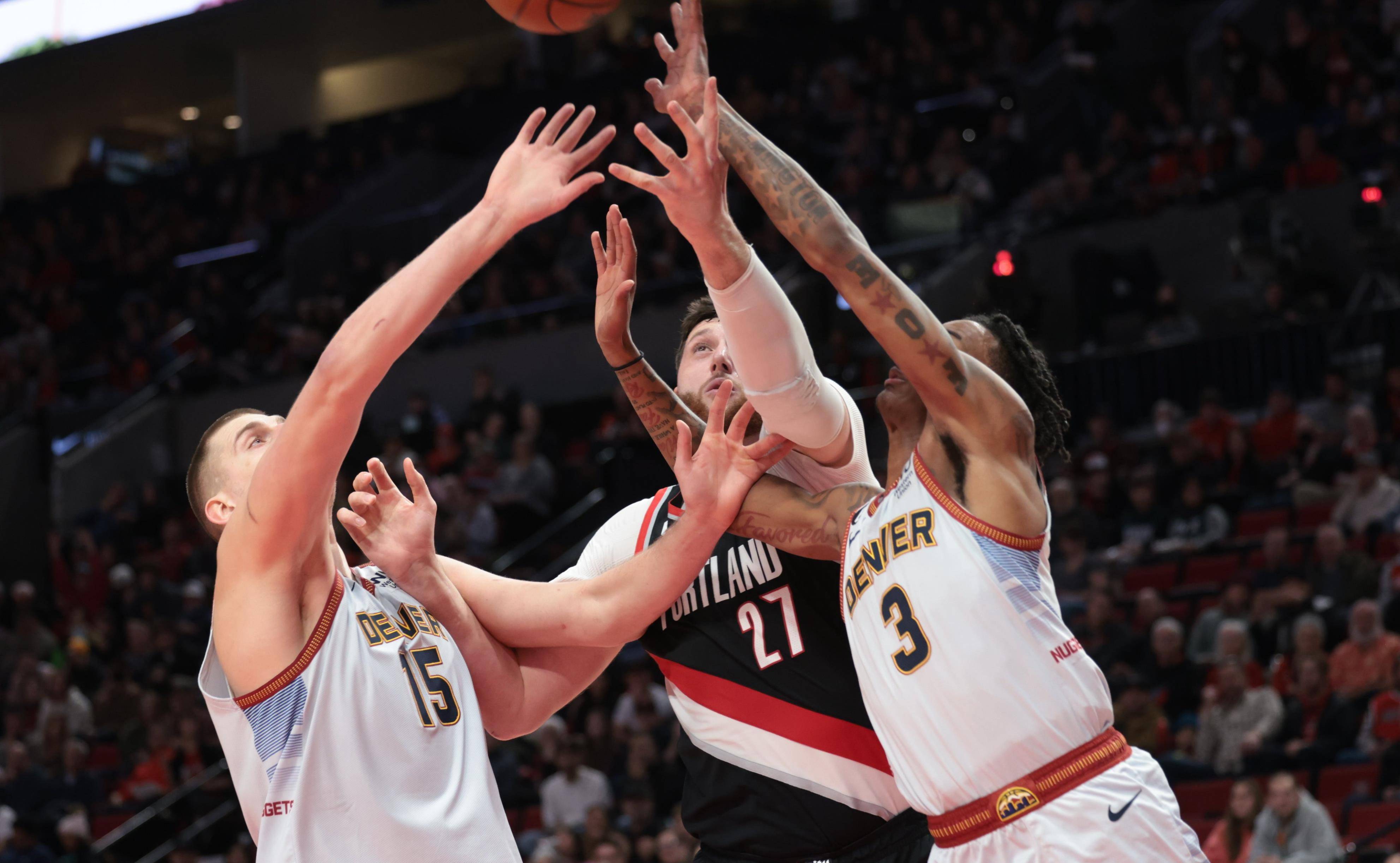 开拓者胜猛龙，利拉德狂砍四十分率领球队胜出