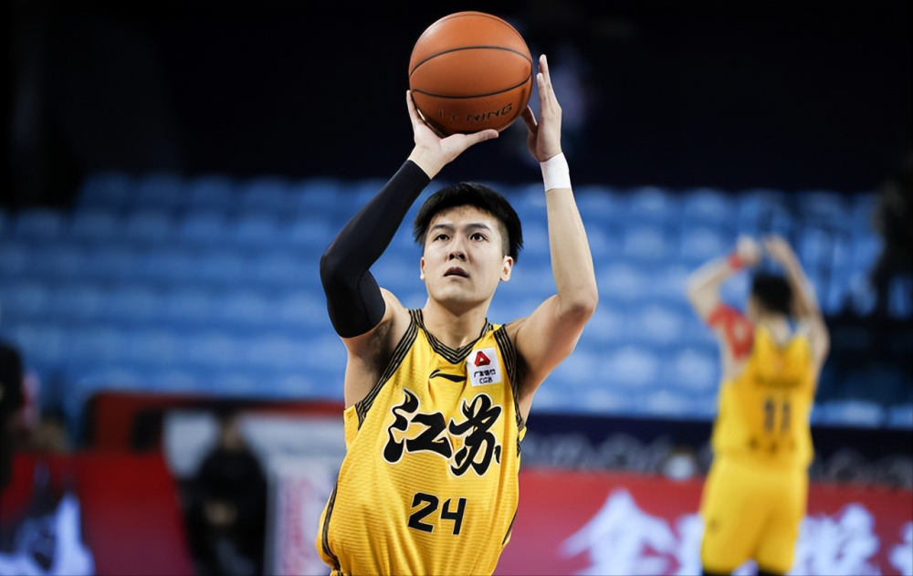 新晋劲旅崭露头角，挑战老牌劲旅的简单介绍