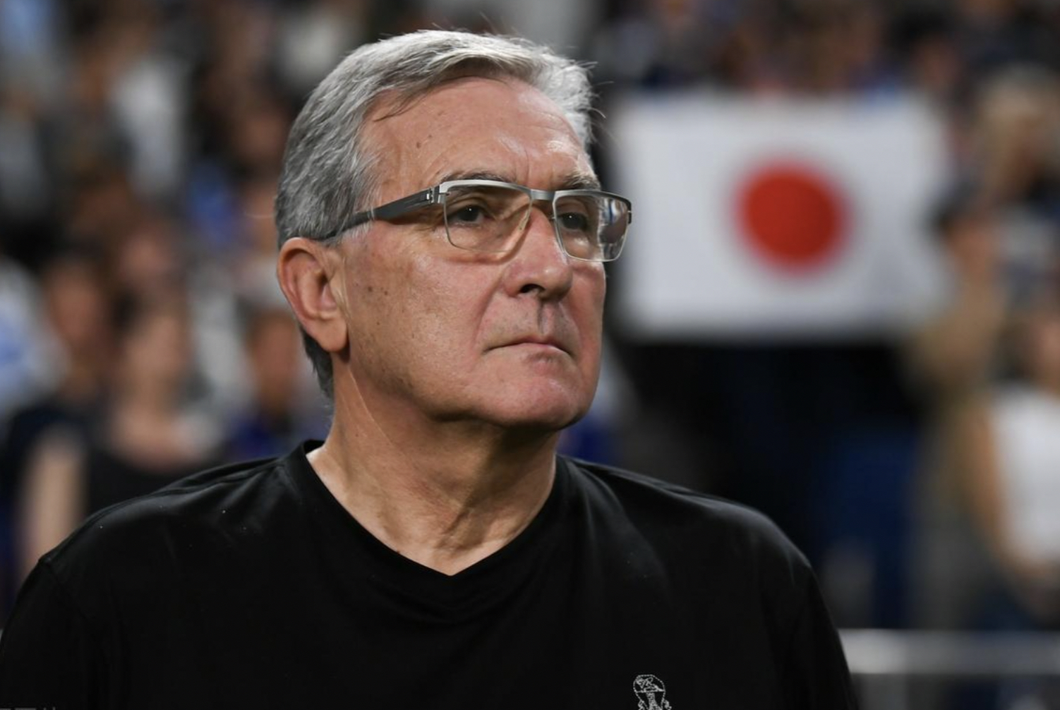 包含球队教练组对战术进行调整，期待新突破的词条