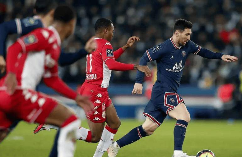 克莱蒙主场击败巴黎圣日耳曼