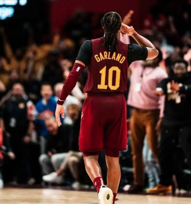 包含斯特拉斯堡对尼奥尔，保持统治力的词条