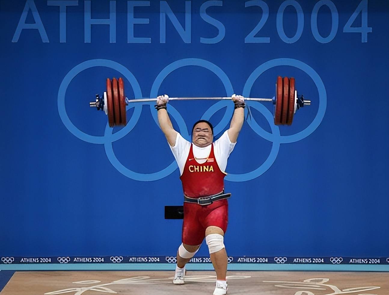 九游体育官方入口-体操选手勇夺桂冠，备战状态维持