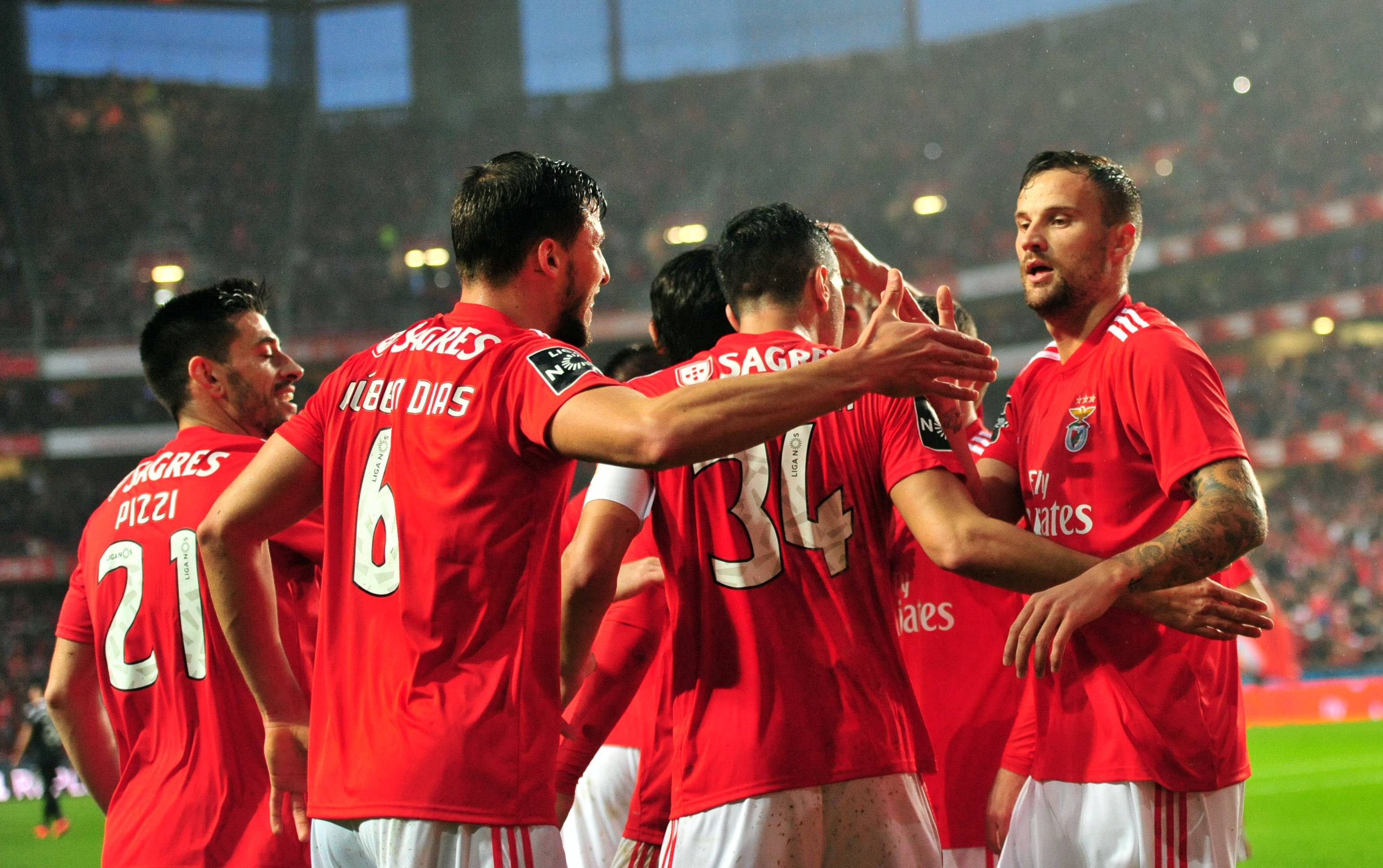 葡萄牙球王加盟马赛，法甲竞争加剧的简单介绍