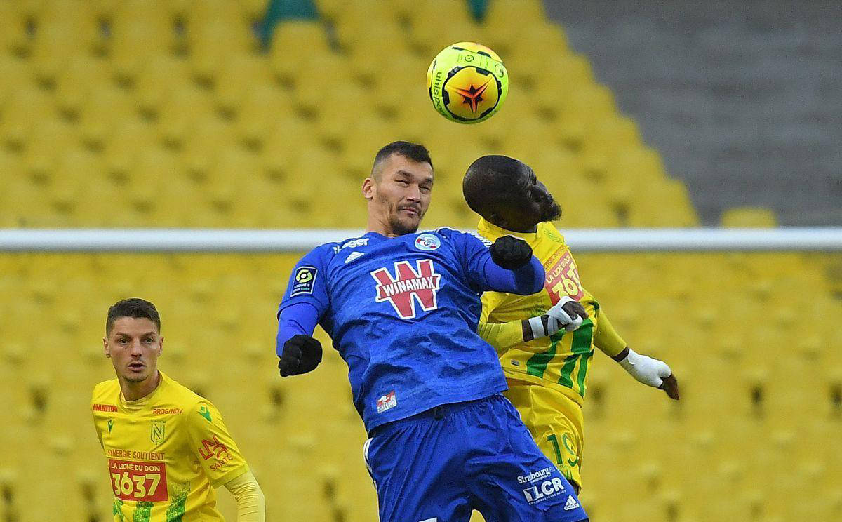 九游体育官方登录入口-包含亚眠客场击败斯特拉斯堡，豪取三分的词条